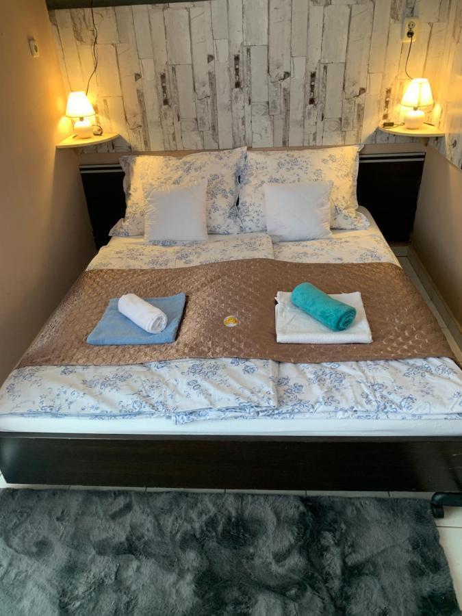 Furo-Lak 1 Apartman Hajduszoboszlo Luaran gambar