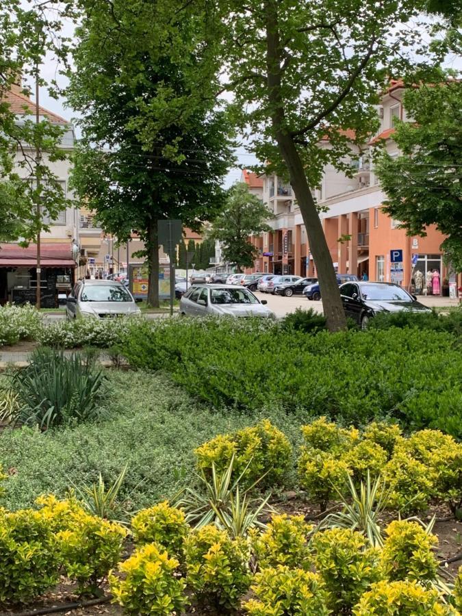 Furo-Lak 1 Apartman Hajduszoboszlo Luaran gambar